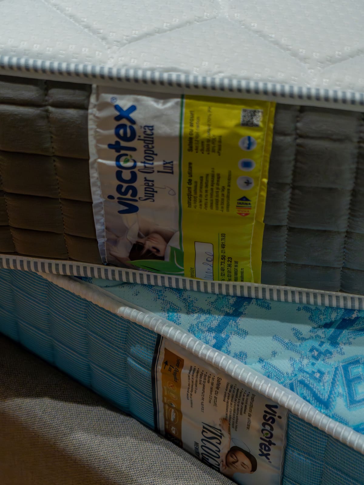 Saltea Viscotex Superortopedica Lux în context de casă